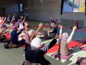 とことん笑いヨガ　11月　1