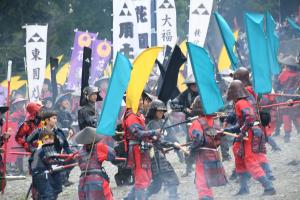 寄居北條まつり攻防戦の様子