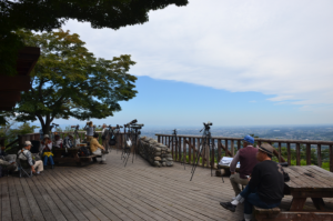 中間平の展望台